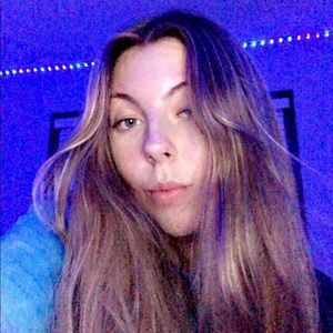 Meet your Posher, Vicky